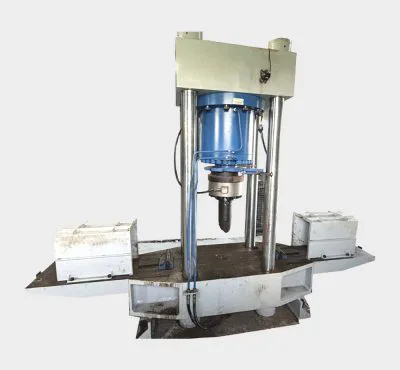 Transverse Testing Machine (200 T Min)